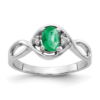 14k White Gold 6x4mm Oval Emerald AAA Diamond ring