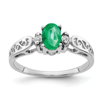 14k White Gold 6x4mm Oval Emerald AAA Diamond ring