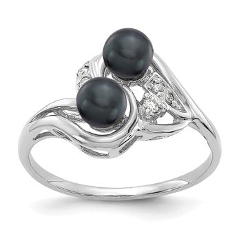 14k White Gold 4.5mm Black FW Cultured Pearl AAA Diamond ring