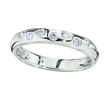 TriUnity™ 14K Yellow Gold Plain Band Flush Set 0.10 Ctw