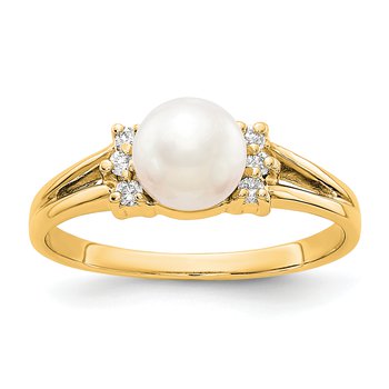 14k 6mm FW Cultured Pearl A Diamond ring