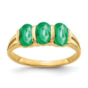 14k 6x4mm Oval Emerald ring