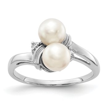 14k White Gold 5.5mm FW Cultured Pearl AA Diamond ring