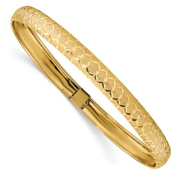 14k Satin Hexagonal Design Diamond-cut 6.50mm Flexible Oval Bangle Bracelet